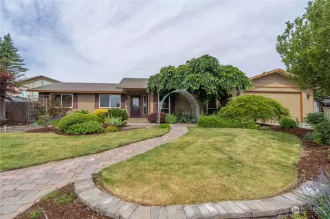 25 Ridge Dr, Ephrata, WA 98823