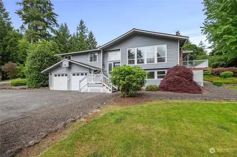 2825 Marie Pl, Poulsbo, WA 98370