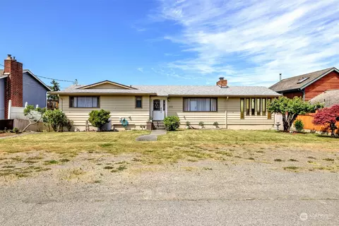 1119 Craig Ave, Port Angeles, WA 98362
