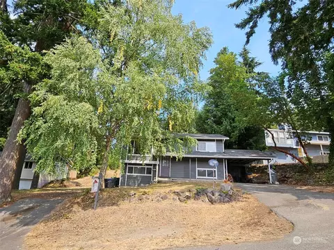 846 NE Michelle Ct, Bremerton, WA 98311
