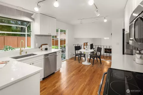 Kitchen - 22226 4th Pl W, Bothell, WA 98021 photo 1 of 4