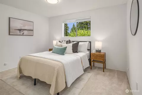 Bedroom - 22226 4th Pl W, Bothell, WA 98021 photo 3 of 4