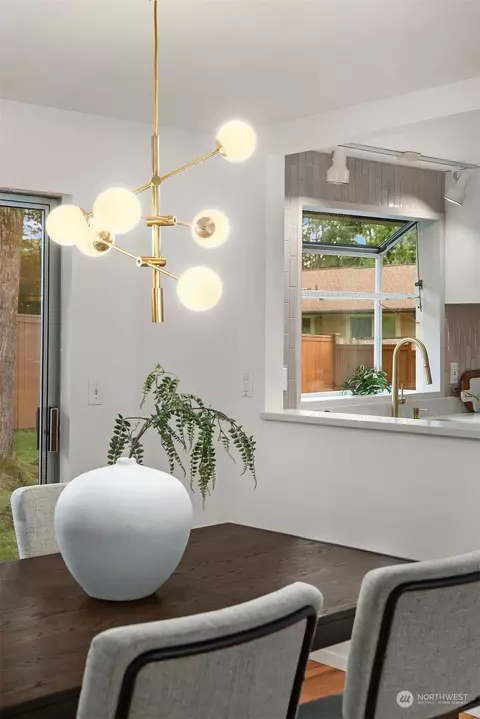 Dining - 22226 4th Pl W, Bothell, WA 98021 photo 3 of 4