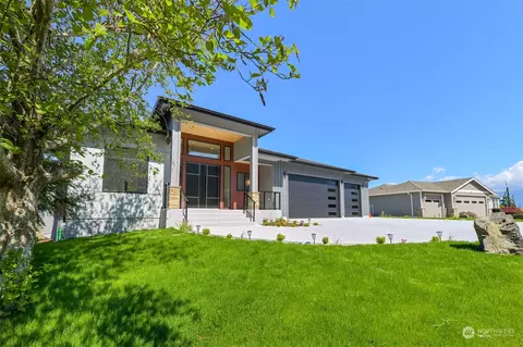 931 Tinas Coma Ln, Burlington, WA 98233