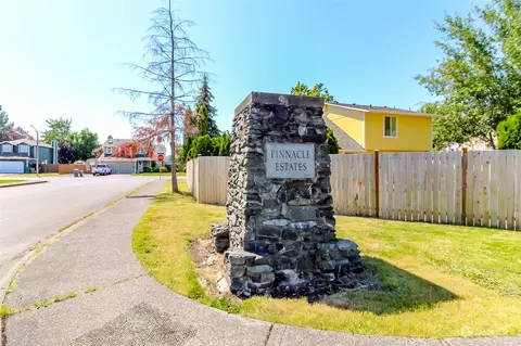 View/Area - 704 Bathke Ave, Enumclaw, WA 98022 photo 4 of 4