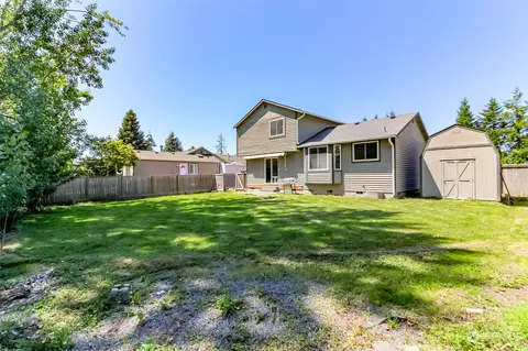 Exterior - 704 Bathke Ave, Enumclaw, WA 98022 photo 4 of 5