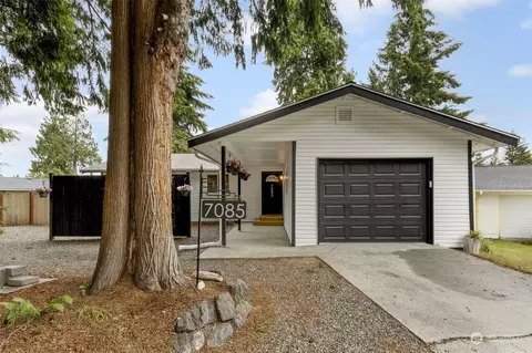 7085 E Cascade Ct, Port Orchard, WA 98366