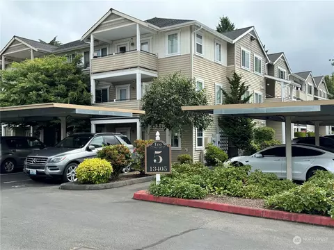 13405 97th Ave E #306, Puyallup, WA 98373