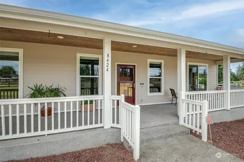 8424 239th St E, Graham, WA 98338