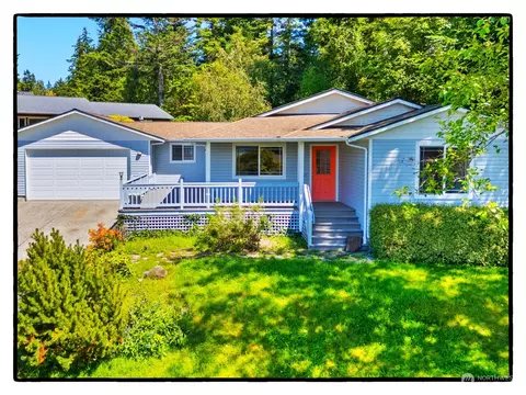 744 Shelter Bay Dr, La Conner, WA 98257