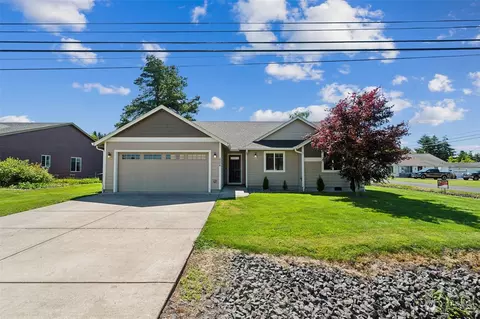2504 32nd Ave, Longview, WA 98632