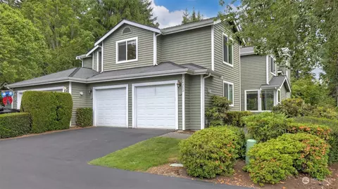 24312 SE 41st Pl #50, Issaquah, WA 98029