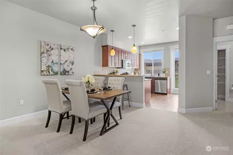 Dining - 2115 201st Pl SE #D2, Bothell, WA 98012 photo 1 of 3