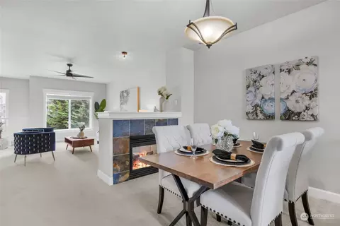 Dining - 2115 201st Pl SE #D2, Bothell, WA 98012 photo 2 of 3