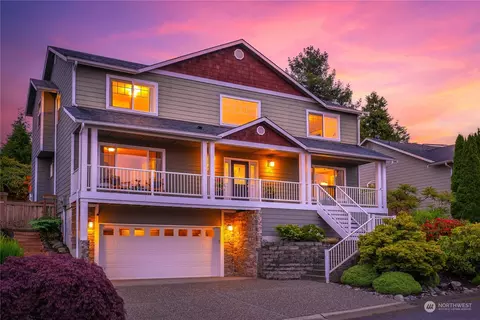 17 80th Dr NE, Lake Stevens, WA 98258