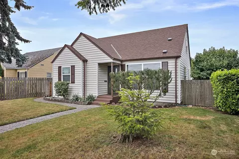 7021 S Fife St, Tacoma, WA 98409