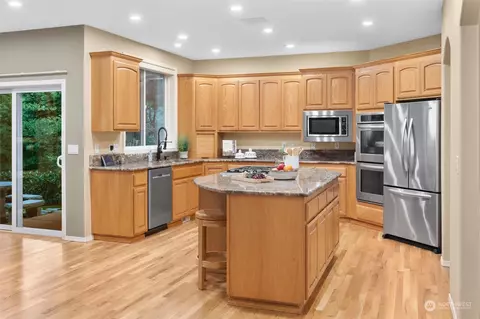 Kitchen - 15323 15th Dr SE, Mill Creek, WA 98012 photo 1 of 3