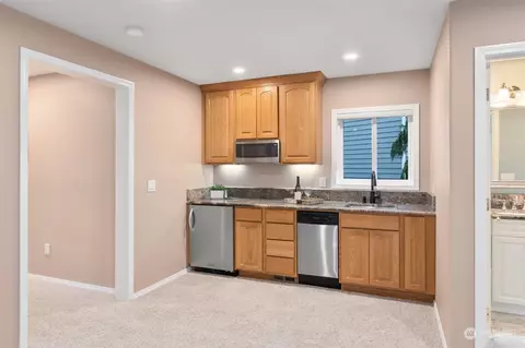 Kitchen - 15323 15th Dr SE, Mill Creek, WA 98012 photo 3 of 3