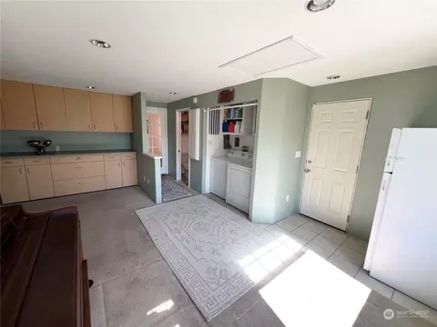 8911 5th Ave W, Everett, WA 98204 photo 23