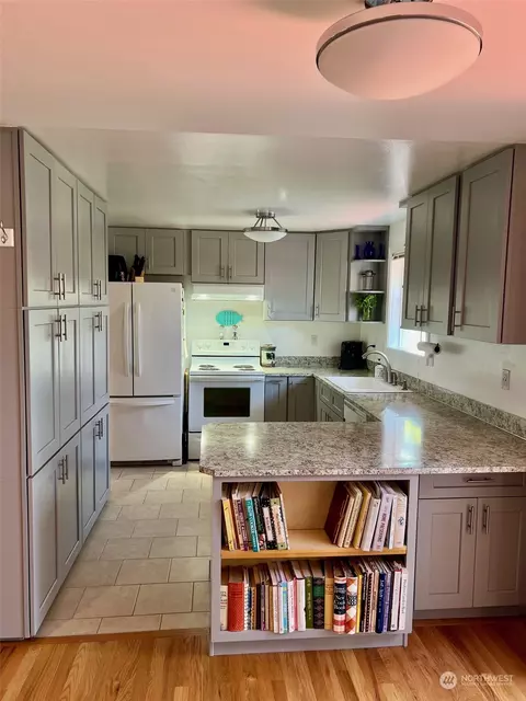 8911 5th Ave W, Everett, WA 98204 photo 8