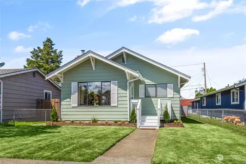 3013 Leonard Dr, Everett, WA 98201