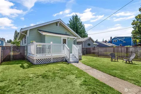 Exterior - 3013 Leonard Dr, Everett, WA 98201 photo 3 of 4