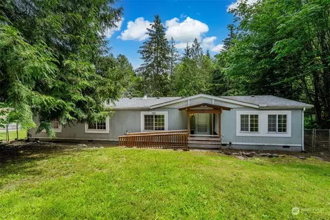 3323 Salmonberry Dr SE, Port Orchard, WA 98366