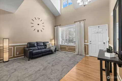 10108 28th Dr SE, Everett, WA 98208 photo 3