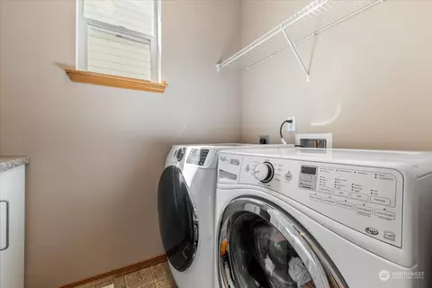 10108 28th Dr SE, Everett, WA 98208 photo 16