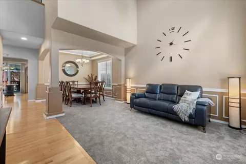 10108 28th Dr SE, Everett, WA 98208 photo 2