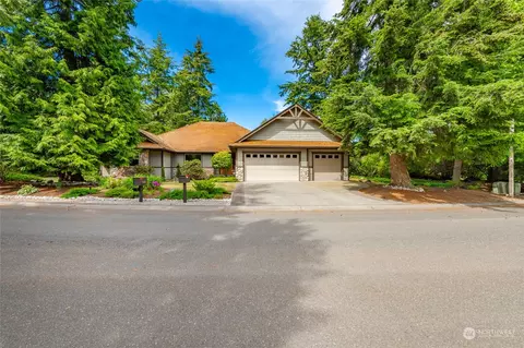 8813 Goldeneye Ln, Blaine, WA 98230