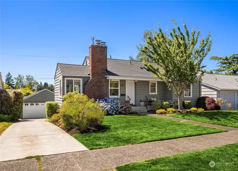 5717 59th Ave NE, Seattle, WA 98105