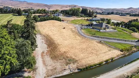 45 Tuscana Ln, Wenatchee, WA 98801