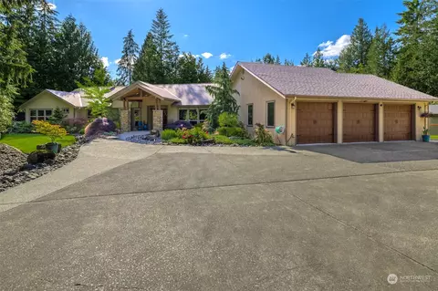 26604 SE 230th St, Maple Valley, WA 98038