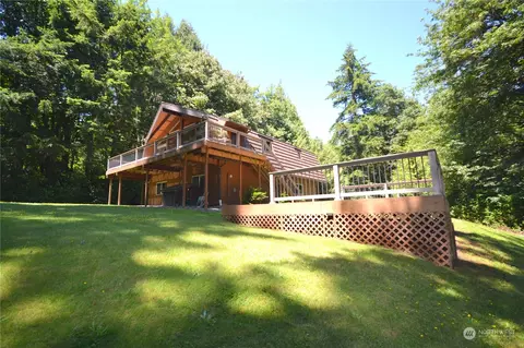 22231 Miller Bay Rd NE, Poulsbo, WA 98370