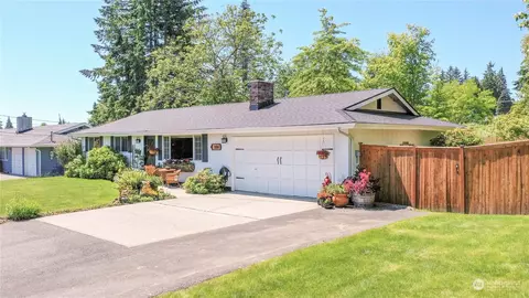 11816 22nd St NE, Lake Stevens, WA 98258