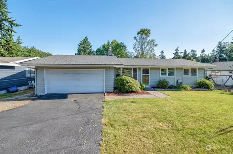 1216 S 258th St, Des Moines, WA 98198