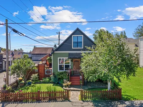 3012 23rd St, Everett, WA 98201 photo 4