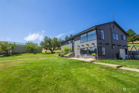 2353 Hunter Rd, Ellensburg, WA 98926