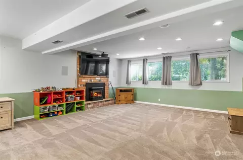 2425 166th Pl SE, Bothell, WA 98012 photo 24