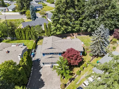 2425 166th Pl SE, Bothell, WA 98012 photo 3