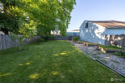 6102 Parker Rd E, Sumner, WA 98390 photo 17