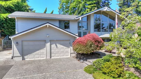 7351 127th Pl SE, Newcastle, WA 98056