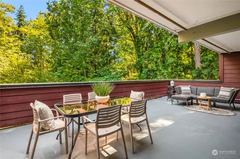 15533 Waynita Way NE #A106, Bothell, WA 98011