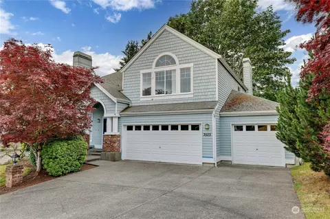 3503 NE Shore Cliff St, Bremerton, WA 98311