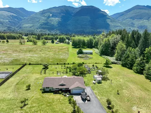 39276 State Route 20, Concrete, WA 98237