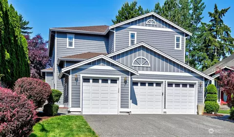 7025 150th Ave NE, Redmond, WA 98052