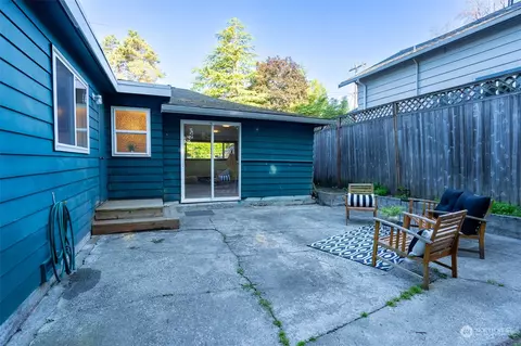 14514 27th Ave NE, Shoreline, WA 98155