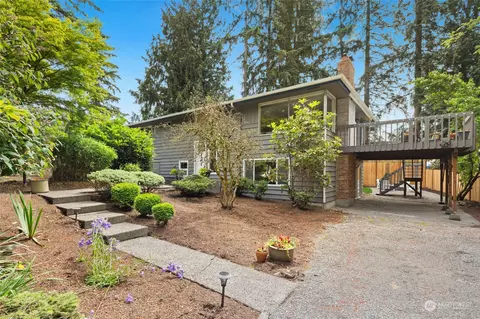 15808 205th Ave SE, Renton, WA 98059
