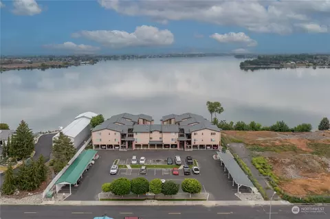 2900 W Marina Dr NE # 212, Moses Lake, WA 98837